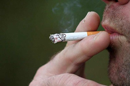 重大疾病險/大病險_抽煙人保費(fèi)要高多少